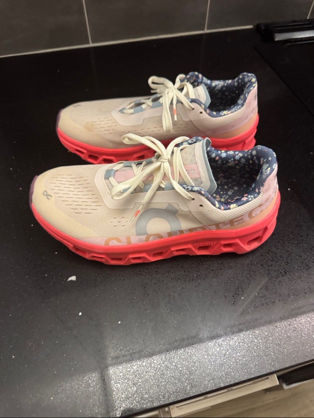 On Cloudmonster Running Shoes in Beige/pink and Coral FREE PEOPLE EXCLUSIVE - Picture 2 of 7